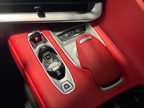 Used 2024 Chevrolet Corvette Stingray Premium Conv w/ Z51 Performance Package image 36