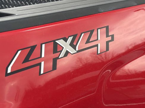 Used 2018 Chevrolet Silverado 1500 Custom w/ Custom Value Package image 14