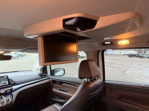 Used 2025 Honda Odyssey Elite image 26