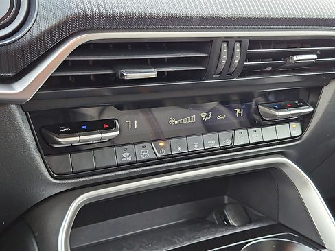 Used 2025 MAZDA CX-90 3.3 Turbo w/ Select Package image 15