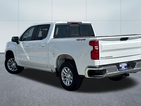 Used 2025 Chevrolet Silverado 1500 LT w/ Safety Package AWD/4WD image 5