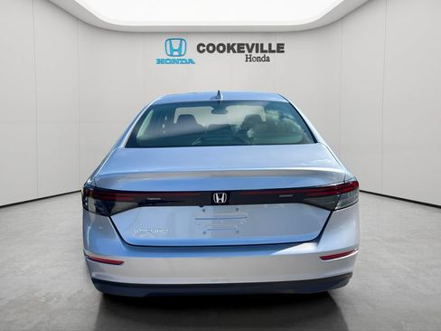 Used 2025 Honda Accord LX image 7