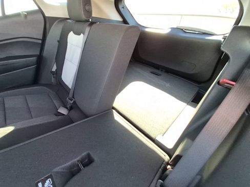 New 2026 Chevrolet Trax LS w/ LS Convenience Package FWD image 34