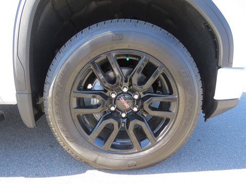 New 2025 GMC Sierra 1500 Elevation w/ Elevation Premium Package image 11