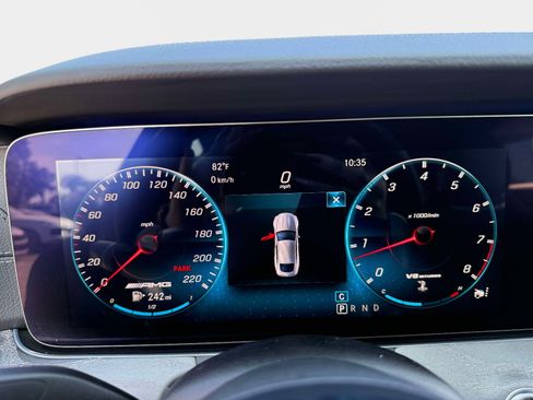 Used 2019 Mercedes-Benz AMG GT 63 image 58