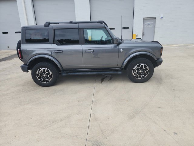 Used 2022 Ford Bronco Outer Banks AWD/4WD image 18
