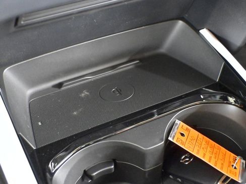 New 2025 MAZDA CX-30 Carbon image 21