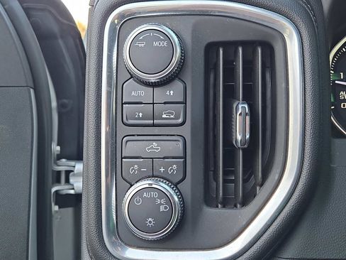 Used 2021 GMC Sierra 1500 SLE image 20