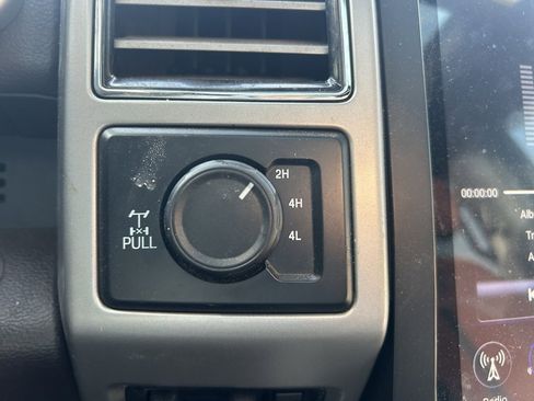 Used 2018 Ford F250 King Ranch w/ King Ranch Ultimate Package image 24