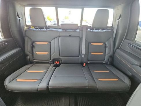 New 2026 GMC Sierra 2500 AT4 w/ AT4 Premium Plus Package AWD/4WD image 27