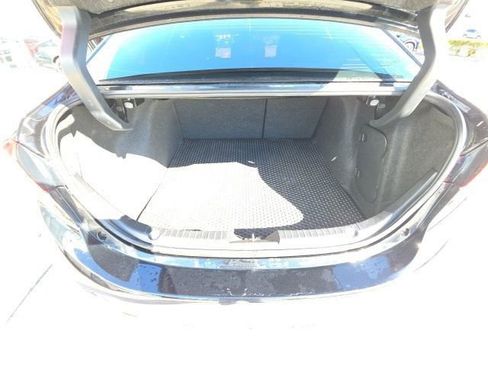 Used 2018 MAZDA MAZDA3 Touring image 26