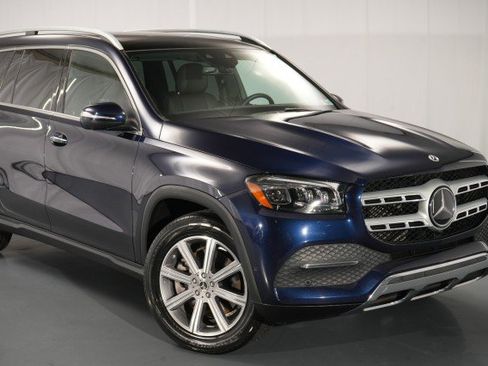 Used 2021 Mercedes-Benz GLS 450 4MATIC image 10