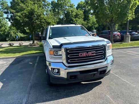Used 2016 GMC Sierra 2500 SLE w/ SLE Preferred Package AWD/4WD image 5