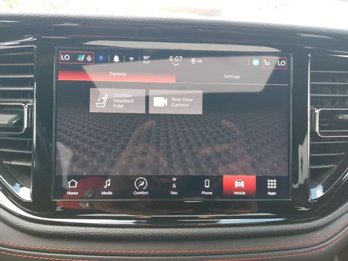 Used 2024 Dodge Durango GT AWD/4WD image 24