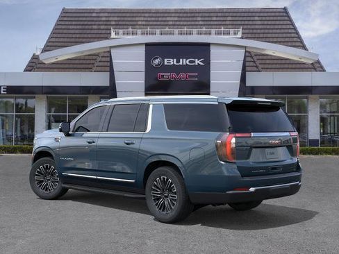 New 2026 GMC Yukon XL Elevation w/ Elevation Premium Package RWD image 3