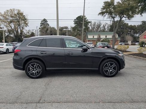 New 2026 Mercedes-Benz GLC 300 image 3