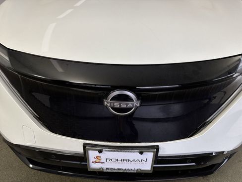 New 2025 Nissan Ariya Platinum image 27