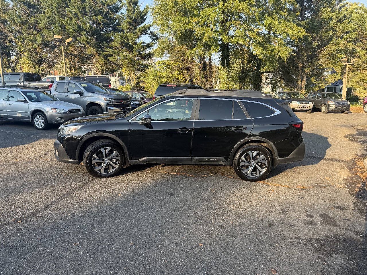 Used 2020 Subaru Outback Limited w/ Popular Package #2 AWD/4WD image 4
