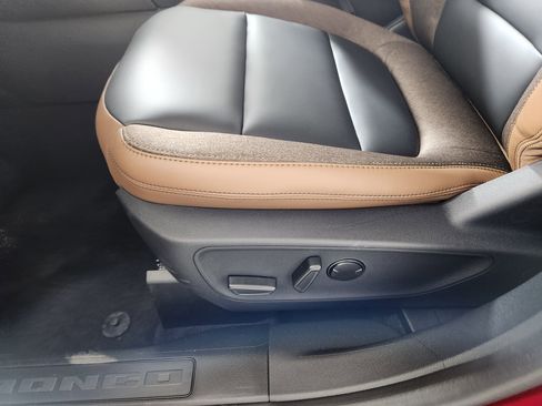 New 2025 Ford Bronco Sport Outer Banks w/ Outer Banks Tech Package+ image 12