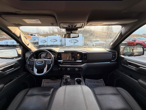 Used 2024 GMC Sierra 1500 Elevation w/ Elevation Premium Package image 30