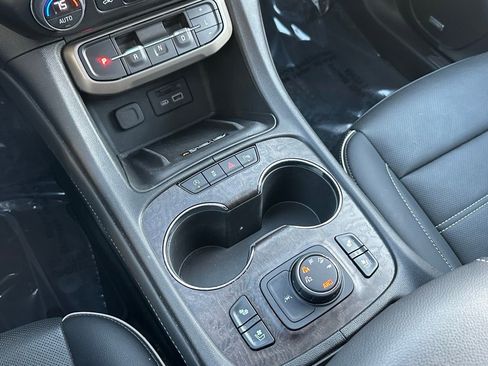 Used 2023 GMC Acadia Denali w/ Denali Ultimate Package image 32