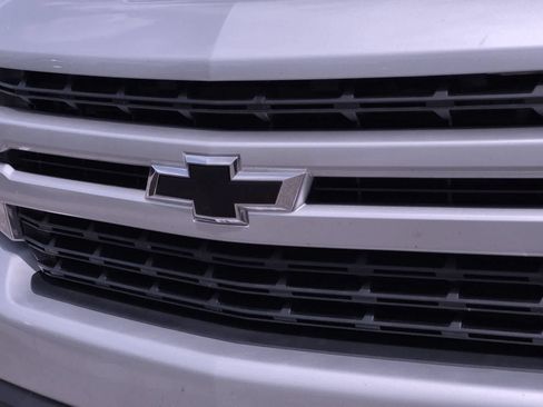 Used 2019 Chevrolet Silverado 1500 RST w/ All-Star Edition AWD/4WD image 12