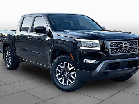 Used 2024 Nissan Frontier SL w/ Technology Package RWD image 2