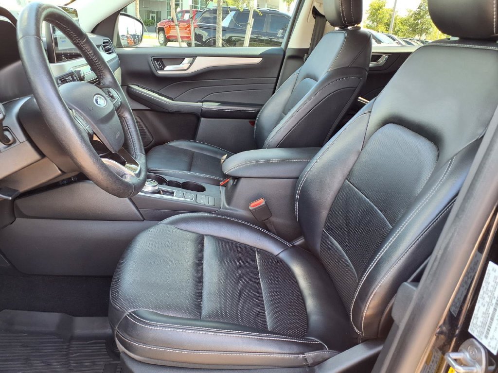 Used 2021 Ford Escape SEL FWD image 26