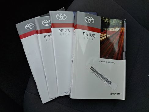 Used 2011 Toyota Prius Three image 24