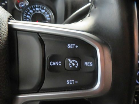 Used 2024 RAM 2500 Big Horn w/ Off Road Package AWD/4WD image 34