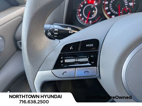 Certified 2023 Hyundai Elantra SEL image 22