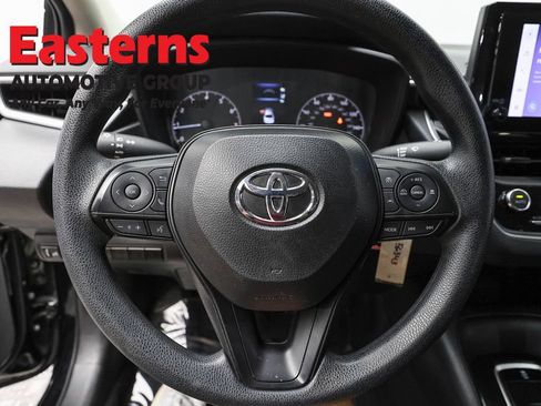 Used 2024 Toyota Corolla LE FWD image 10