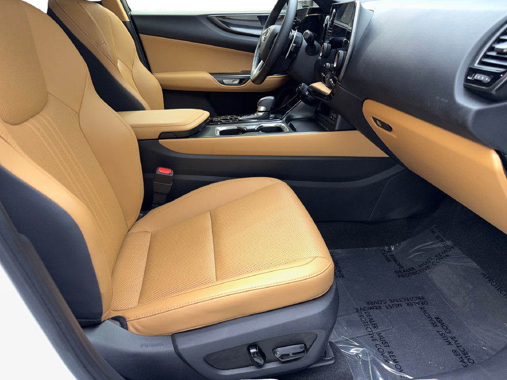 Used 2025 Lexus NX 250 FWD image 46