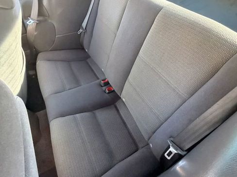 Used 2004 Ford Mustang Premium RWD image 38