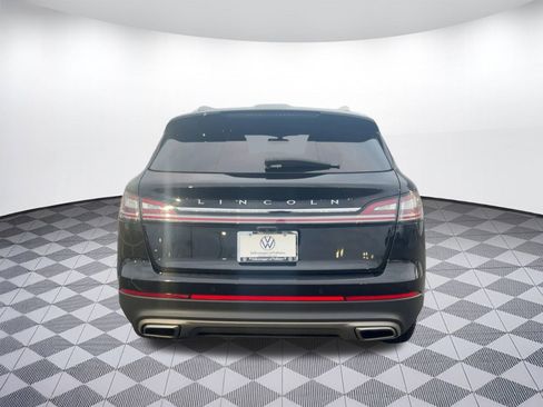 Used 2023 Lincoln Nautilus AWD w/ Premium Package image 10