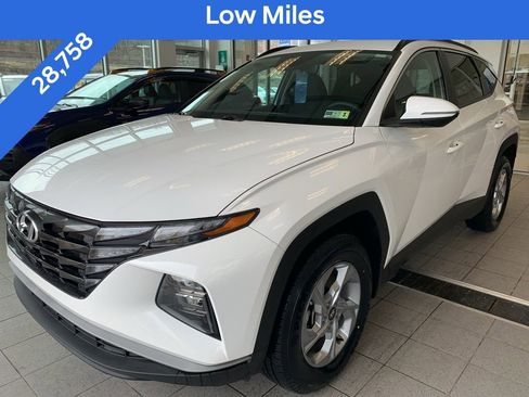 Certified 2023 Hyundai Tucson SEL w/ Winter Package image 2