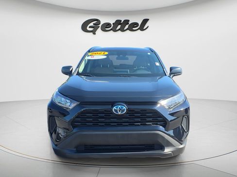 Used 2021 Toyota RAV4 LE AWD/4WD image 8