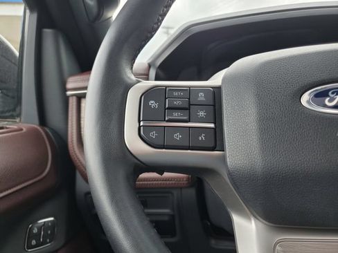 Used 2023 Ford Expedition Max Limited AWD/4WD image 15