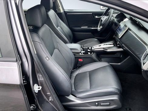 Used 2020 Honda Clarity Touring image 7