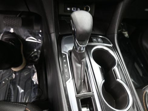 Used 2024 Chevrolet Equinox Premier FWD image 14