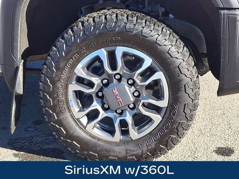 Used 2024 GMC Sierra 2500 SLE image 11