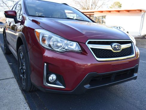 Used 2017 Subaru Crosstrek 2.0i Limited w/ Popular Package #1 image 35
