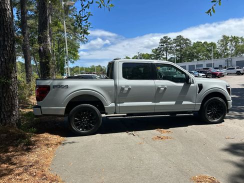 Used 2024 Ford F150 Lariat w/ Equipment Group 502A High image 6