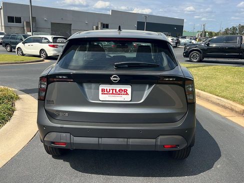 New 2026 Nissan Kicks S image 5