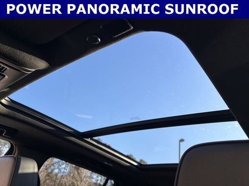 Certified 2023 GMC Yukon Denali image 2