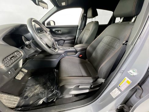Used 2023 Honda HR-V Sport image 20
