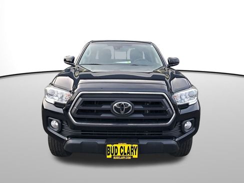 Used 2022 Toyota Tacoma TRD Sport image 9