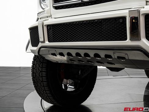 Used 2018 Mercedes-Benz G 550 Squared image 11