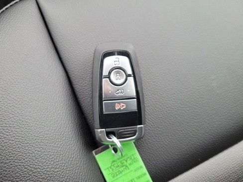 New 2026 Ford Transit 250 148 Medium Roof image 23