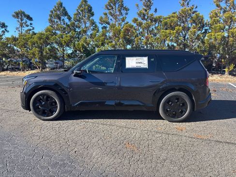 New 2026 Kia EV9 Land w/ Nightfall Edition Package AWD/4WD image 6